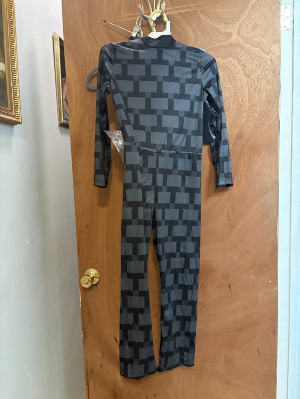 Boy's New without tags Minecraft Halloween Outfit size 7 / 8